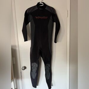 3mm Men’s Akona Quantum Stretch Neoprene Fullsuit